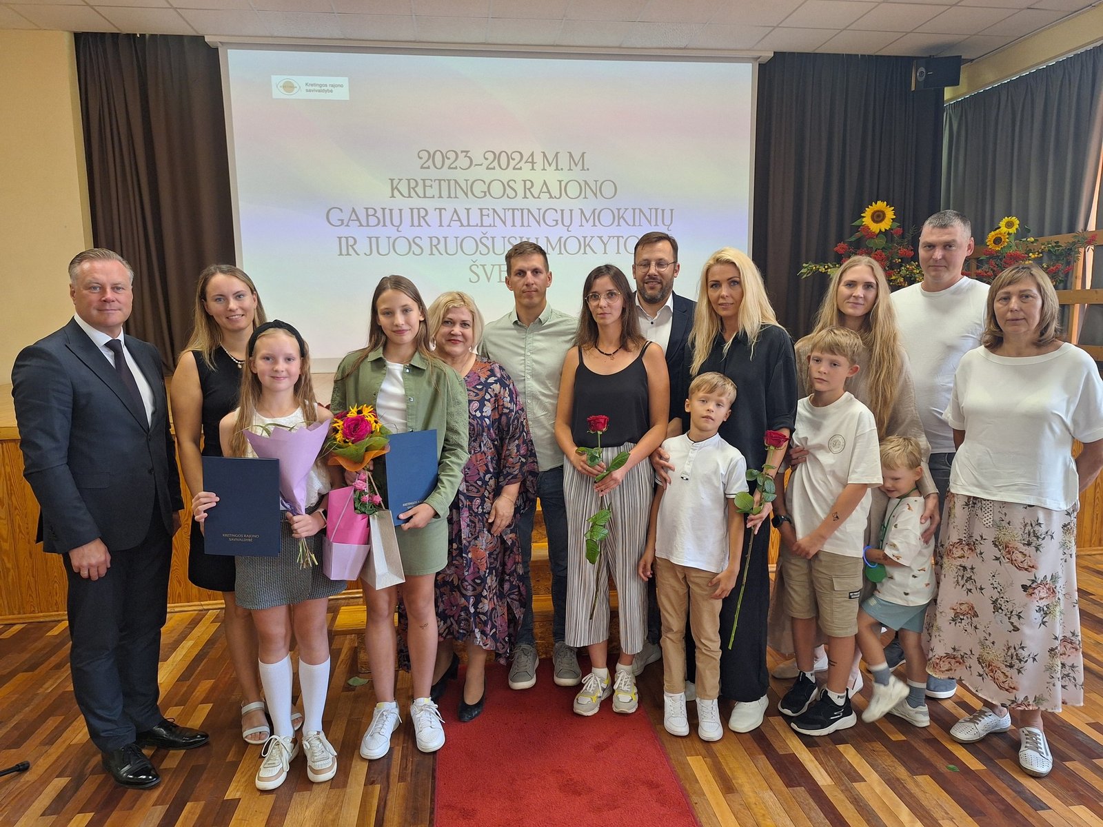 Pagerbti talentingiausieji rajono vaikai ir jų mokytojai