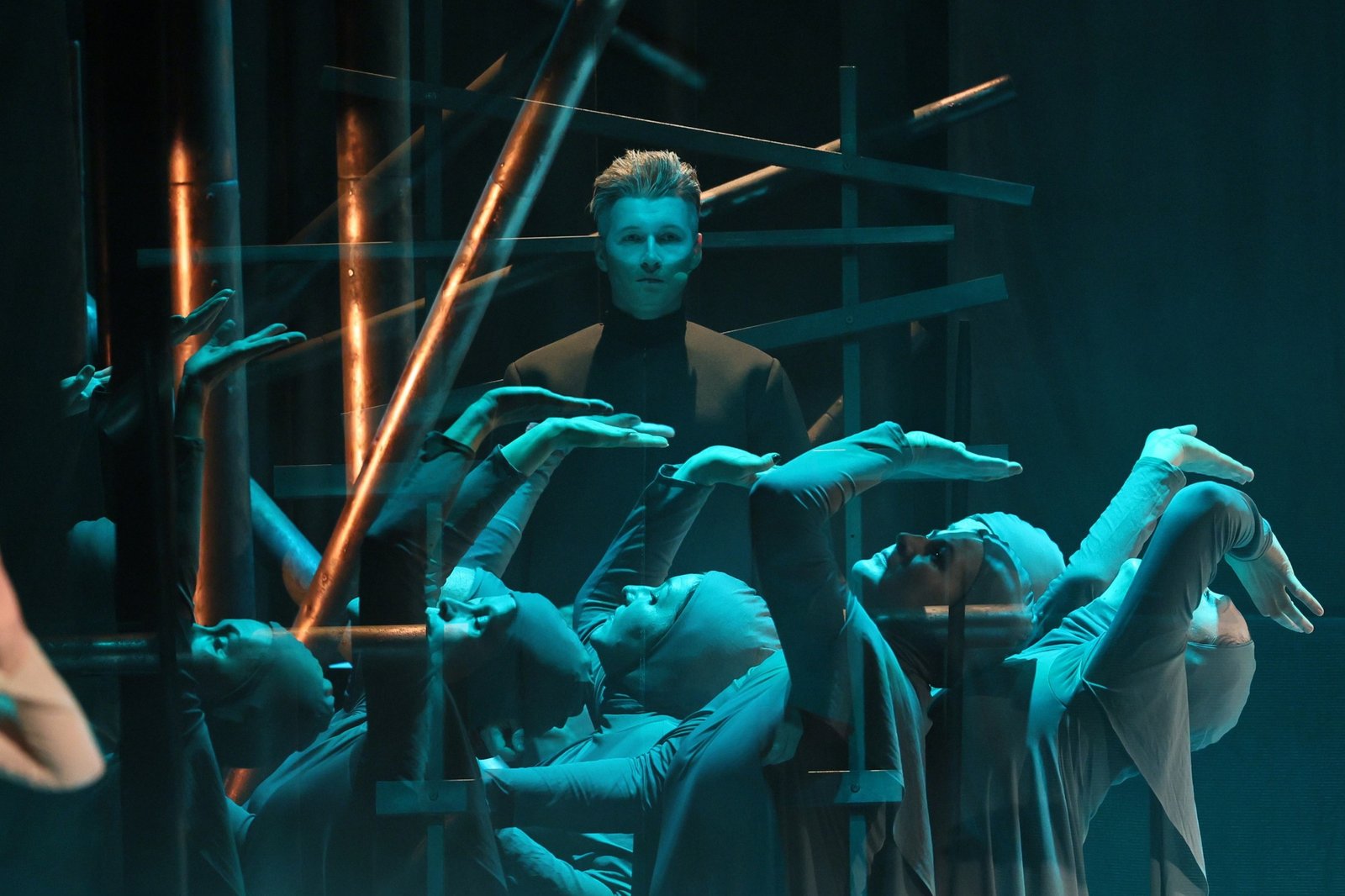 Opera-poema „Strazdas – žalias paukštis“. Panevėžio muzikinio teatro nuotrauka